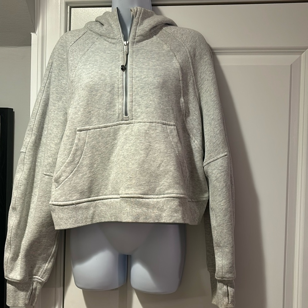Lululemon Grey Scuba Hoodie Cropped